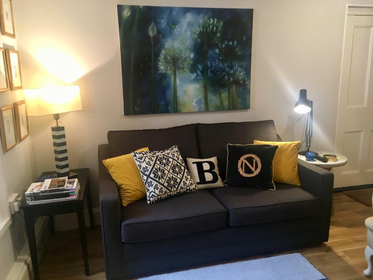 Beautiful 1Br Apartment In Historic St Aubin House Luaran gambar