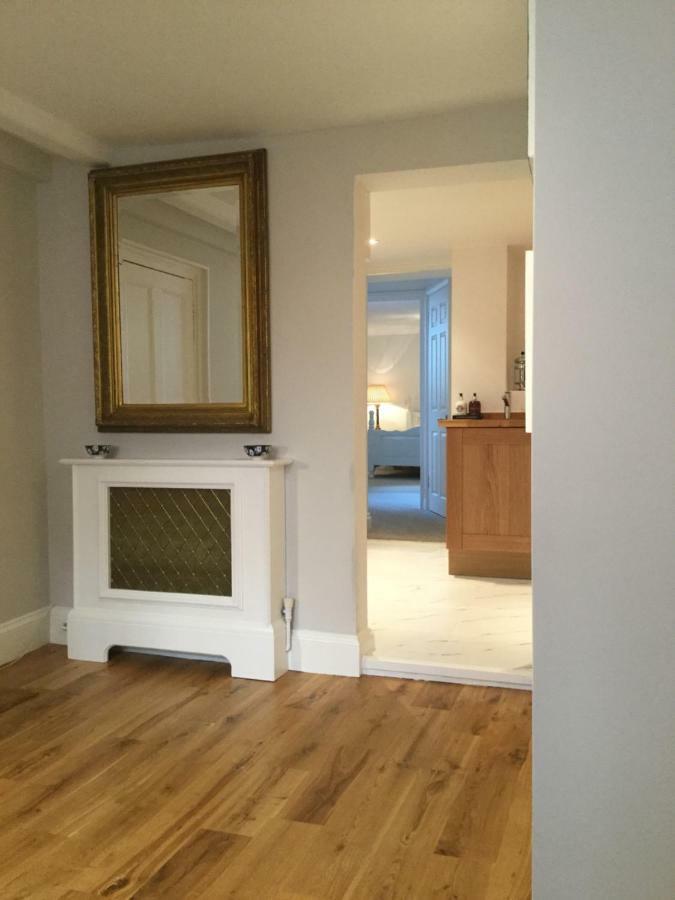Beautiful 1Br Apartment In Historic St Aubin House Luaran gambar