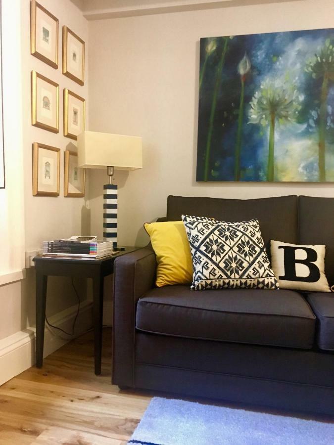 Beautiful 1Br Apartment In Historic St Aubin House Luaran gambar
